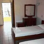 Lemon Grove And Apartahotel