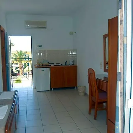 Lemon Grove And Apart Otel 2*