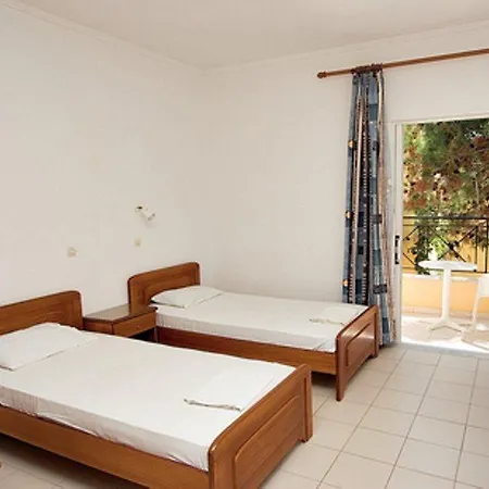 Lemon Grove And Apart Otel 2*