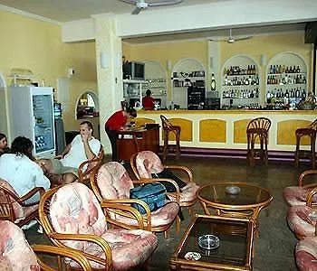 柠檬树林酒店及一室公寓