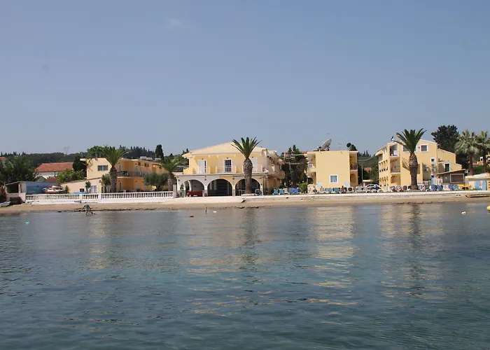 Lemon Grove And 2* Kávos