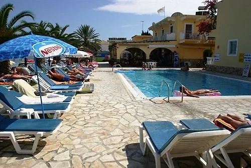 Lemon Grove And 2* Kávos