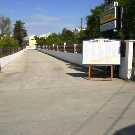 Lemon Grove And Apart Otel