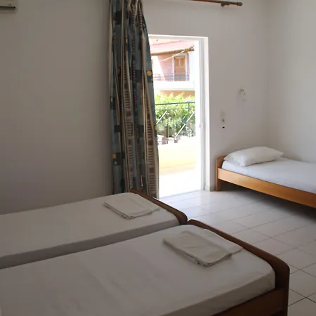 Lemon Grove And Apart Otel Kávos