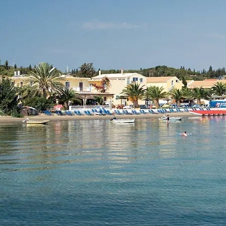 Lemon Grove And 2* Kávos